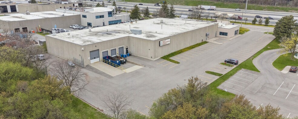 More Photos Of 2640 Argentia Rd, Mississauga Warehouse For Sale