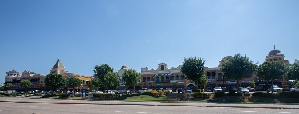 More Photos Of 5001-5005 S Cooper St, Arlington Storefront Retail Office For Lease