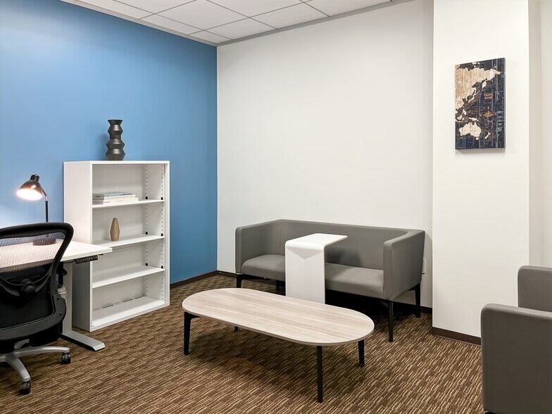 More Photos Of 2600 S Shore Blvd, League City Coworking Space