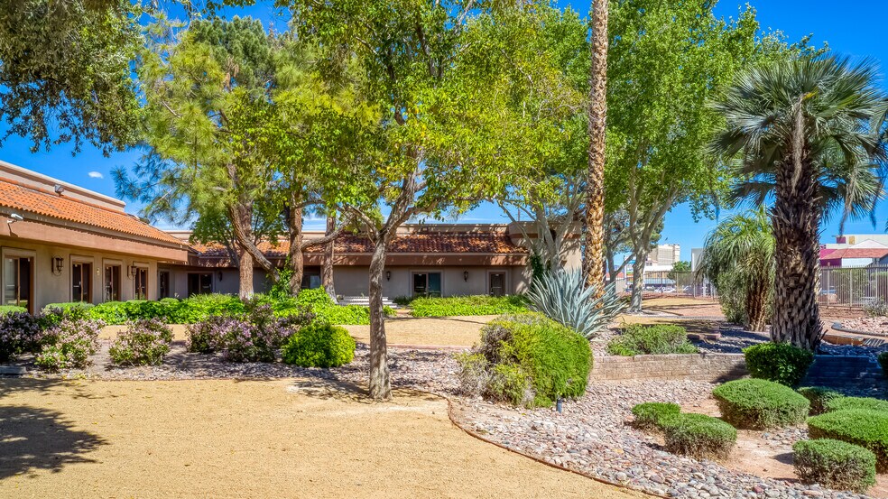More Photos Of 1500 W Sunset Rd, Henderson Office For Lease