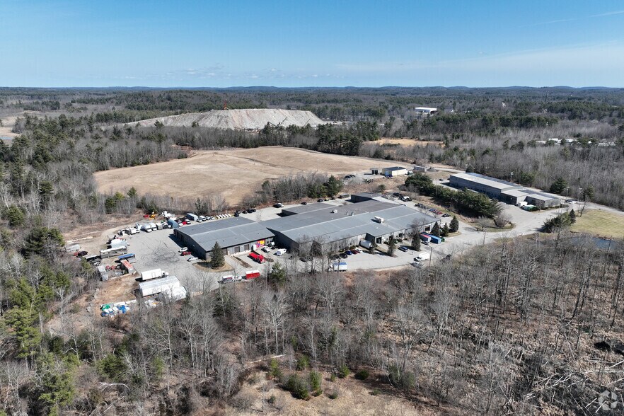 More Photos Of 4 Wilder Dr, Plaistow Warehouse For Sale