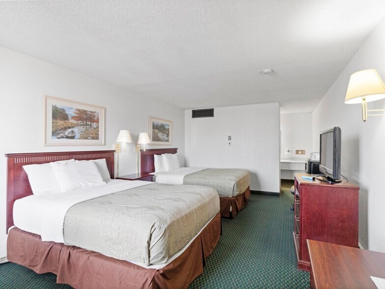 More Photos Of 1020 E US Highway 14-16, Gillette Hotel For Sale