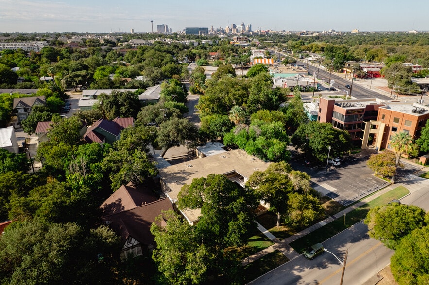 More Photos Of 118 Funston Pl, San Antonio Apartments For Sale