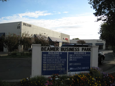 More Photos Of 10 N East St, Woodland Flex For Lease