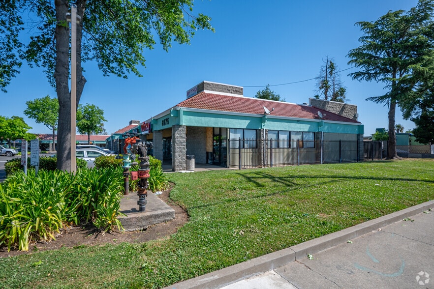 More Photos Of 6171-6175 Stockton Blvd, Sacramento Unknown For Lease