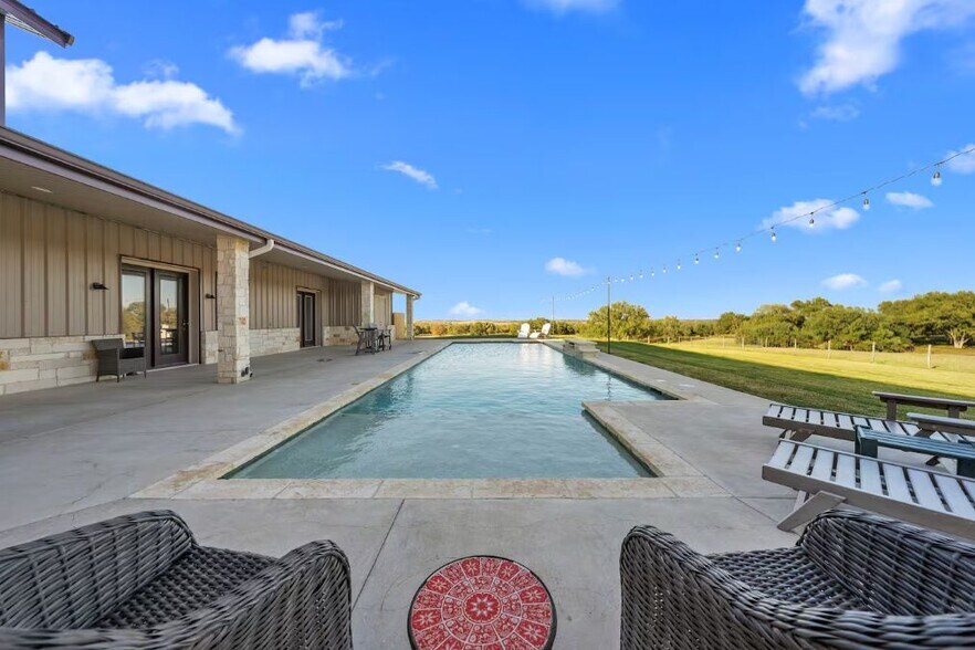 More Photos Of 435 County Road 470, Chilton Land For Sale