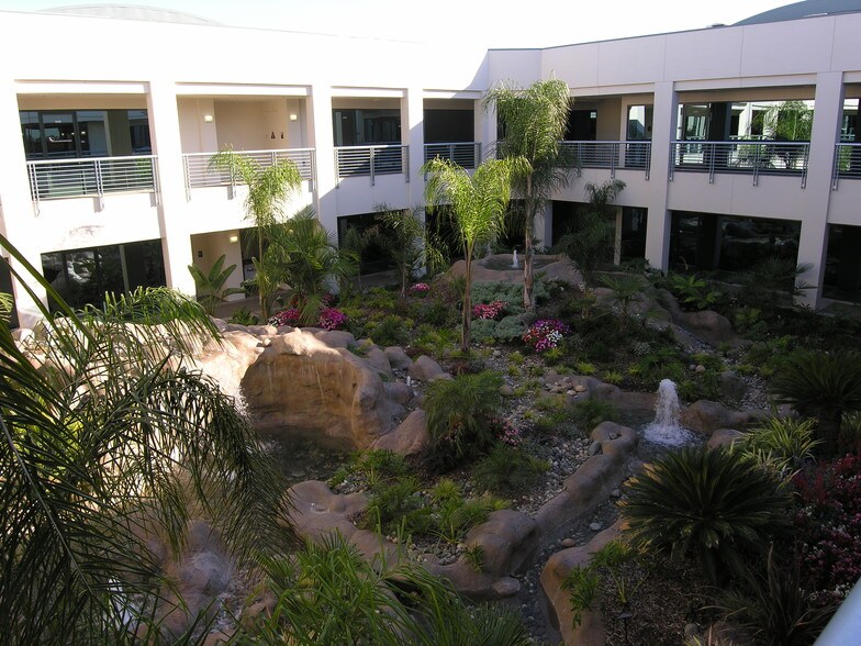 More Photos Of 300 Harding Blvd, Roseville Office For Lease