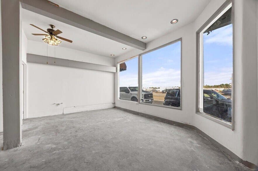More Photos Of 4010-4018 W Commonwealth Ave, Fullerton Storefront Retail Residential For Lease
