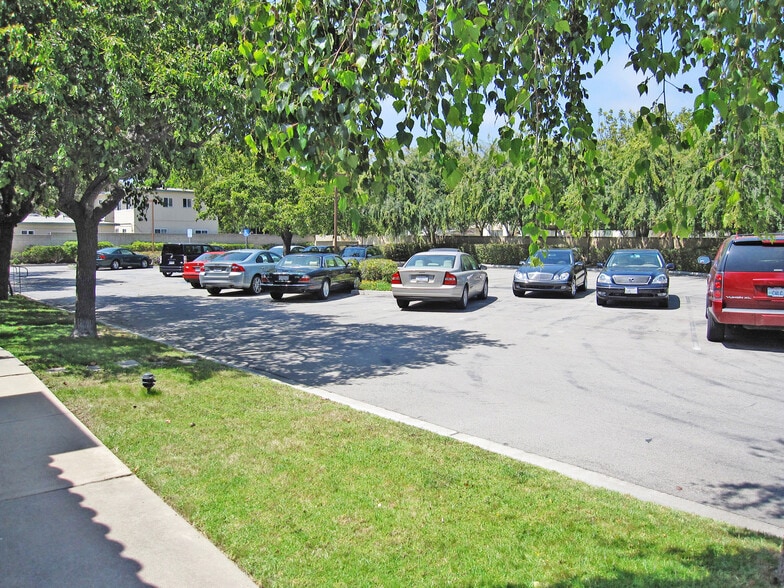 More Photos Of 5320 Carpinteria Ave, Carpinteria Office For Lease