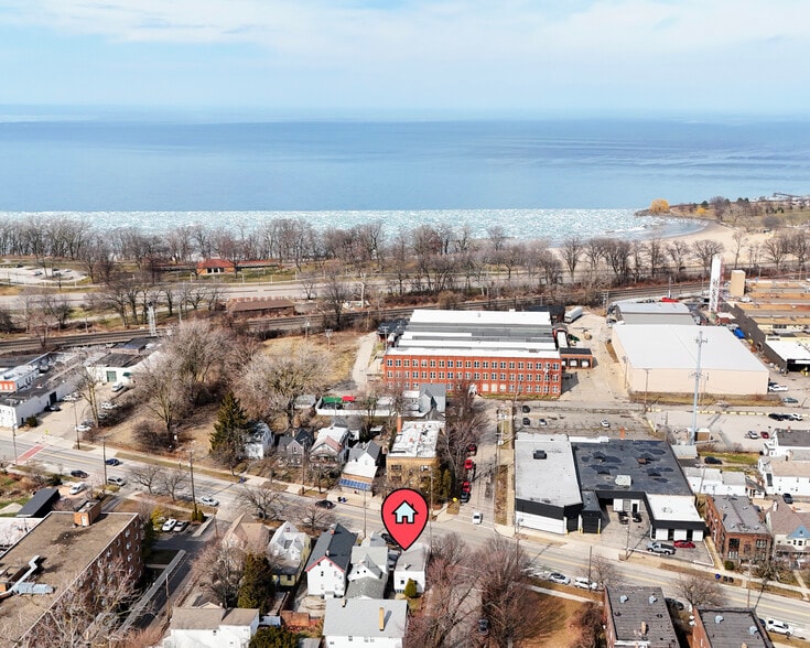 More Photos Of 8301 Lake Ave, Cleveland Flex For Sale