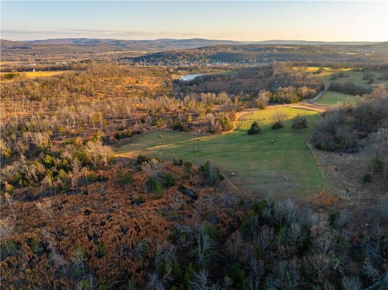 More Photos Of 306 N Letitia Ave, Fayetteville Land For Sale