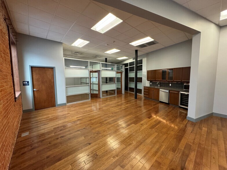 More Photos Of 110 N Post St, Spokane Storefront For Lease