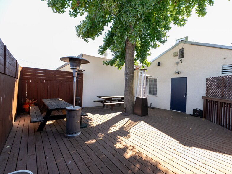 More Photos Of 8501 El Camino Real, Atascadero Restaurant For Sale