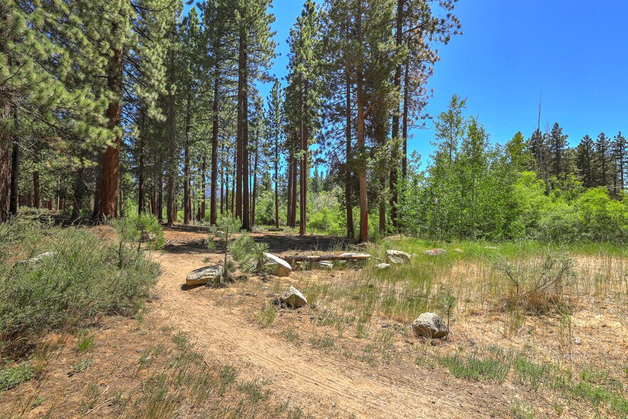 More Photos Of 1160 Bowers Ave, South Lake Tahoe Apartments For Sale