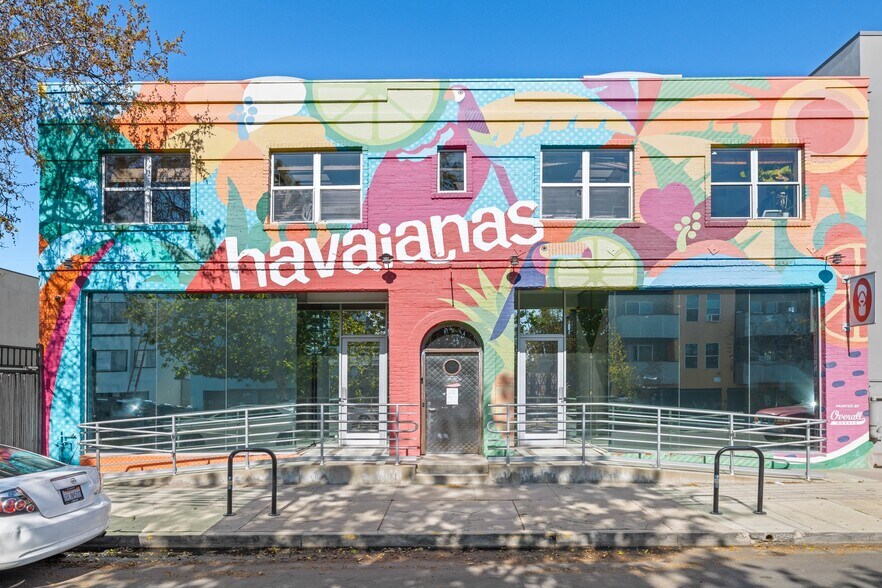 More Photos Of 513 Boccaccio Ave, Venice Office For Lease