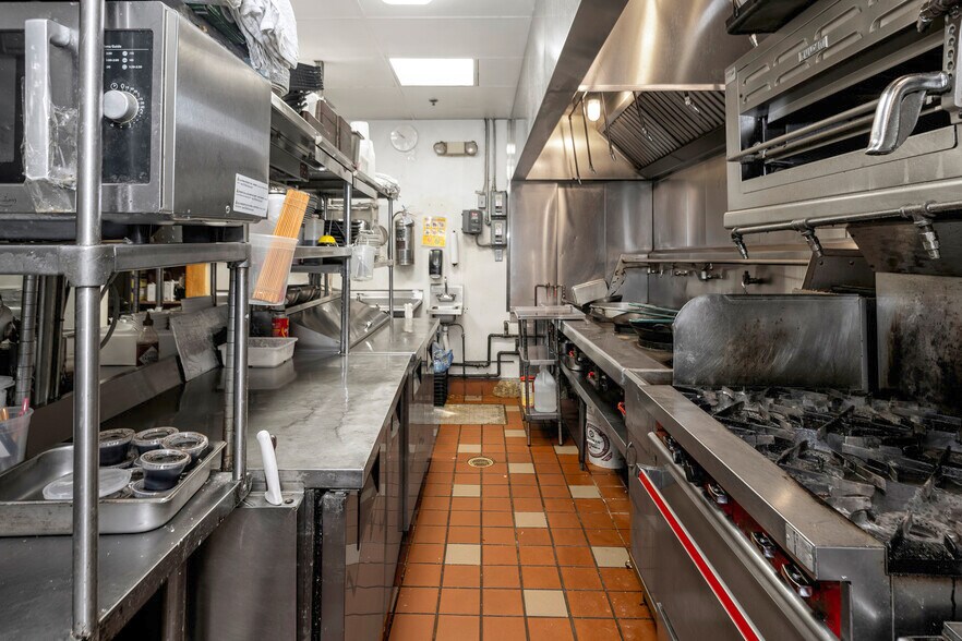 More Photos Of 12 S Main St, Pennington Specialty For Sale