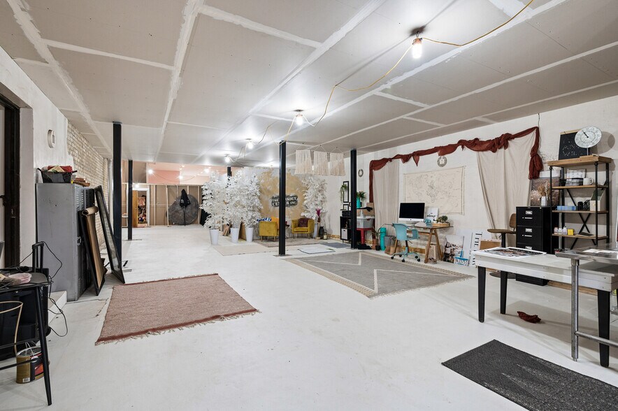 More Photos Of 102 State St N, Waseca Office For Sale