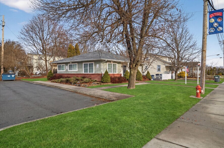 More Photos Of 201 Homestead Ave, Maybrook Medical For Sale