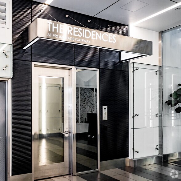 More Photos Of 1451-1457 3rd Street Promenade, Santa Monica Loft Creative Space For Lease