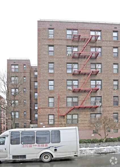 More Photos Of 13248 41st Ave, Flushing Apartments For Sale