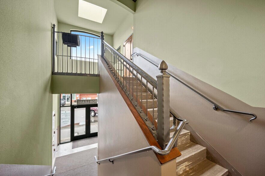 More Photos Of 8052 W Main St, Rathdrum Office Residential For Sale