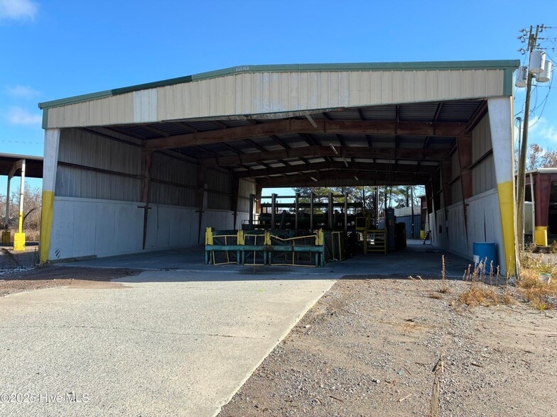 More Photos Of 141 Knobbs Creek Dr, Elizabeth City Industrial For Sale