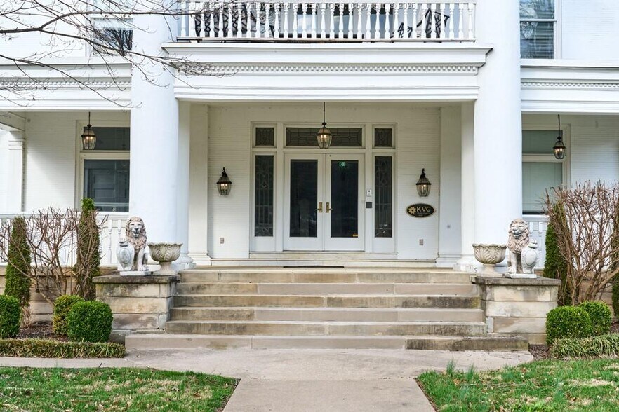 More Photos Of 1510 Kanawha Blvd E, Charleston Office For Sale