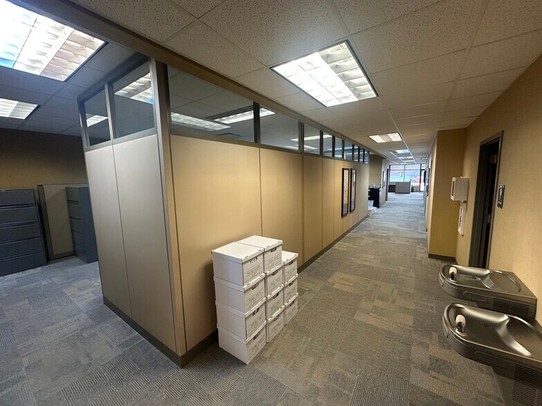 More Photos Of 1229 1st Ave SE, Cedar Rapids Office For Lease