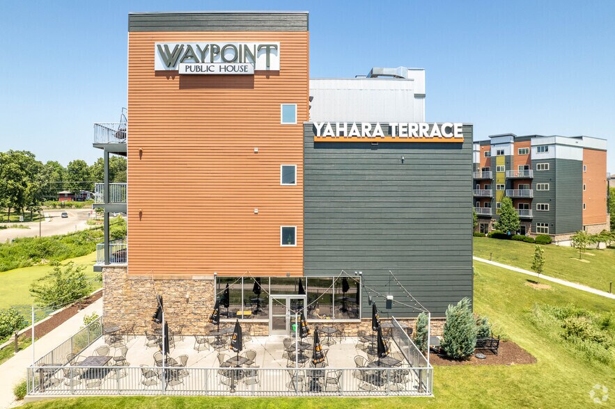 More Photos Of 320 W Broadway, Monona Apartments For Lease