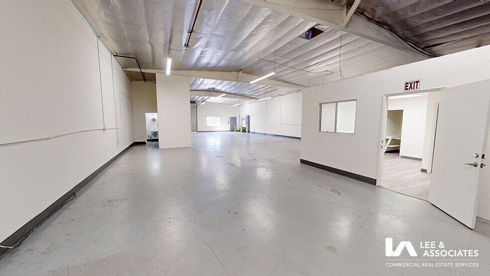 More Photos Of 1481-1493 Cota Ave, Long Beach Warehouse For Lease