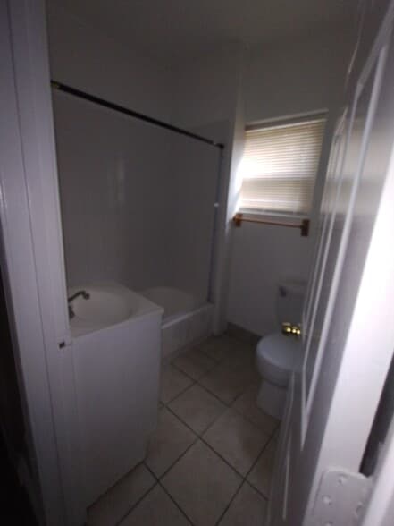 More Photos Of 25 Maynard Ct, Pontiac Apartments For Sale