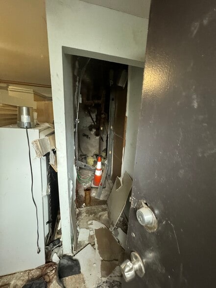 More Photos Of 7456 S Shore Dr, Chicago Apartments For Sale