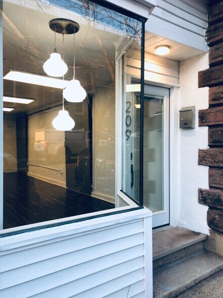 More Photos Of 34 S Main St, Phoenixville General Retail For Sale