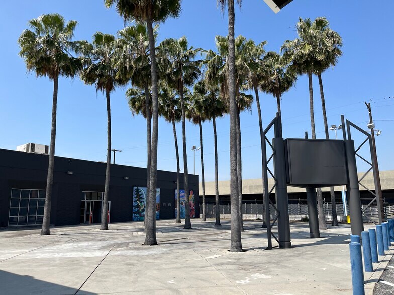 More Photos Of 1614 E 7th St, Los Angeles Unknown For Lease