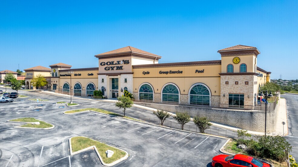 More Photos Of 21044 N US-281 Hwy, San Antonio Unknown For Lease