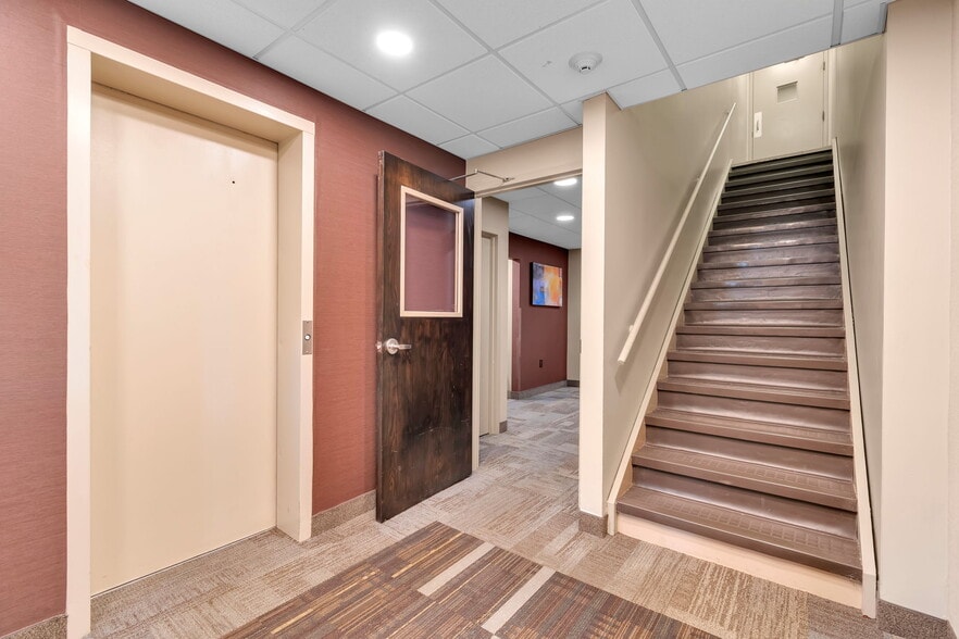 More Photos Of 4511 Harlem Rd, Amherst Office For Lease