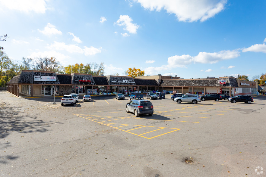 Primary Photo Of 1701-1733 Spring Arbor Rd, Jackson Unknown For Lease