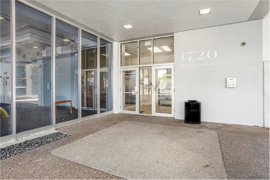 More Photos Of 1720 Harrison St, Hollywood Office Residential For Lease