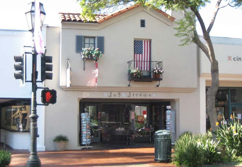 More Photos Of 1021 State St, Santa Barbara Storefront For Lease