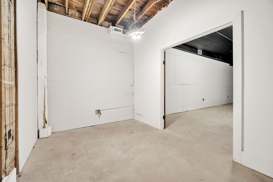 More Photos Of 750-760 SW 10th Ave, Miami Storefront Retail Office For Lease