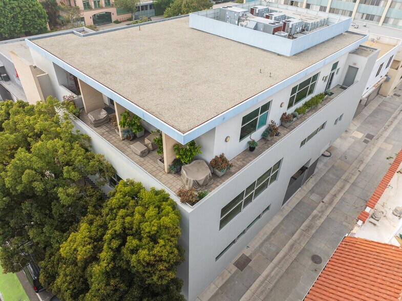 More Photos Of 619 Arizona Ave, Santa Monica Office Residential For Lease