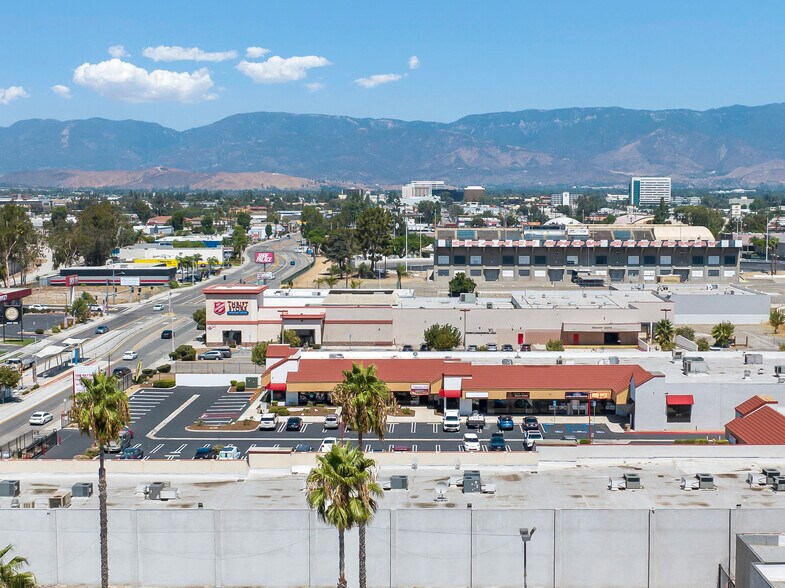 More Photos Of , San Bernardino General Retail For Sale