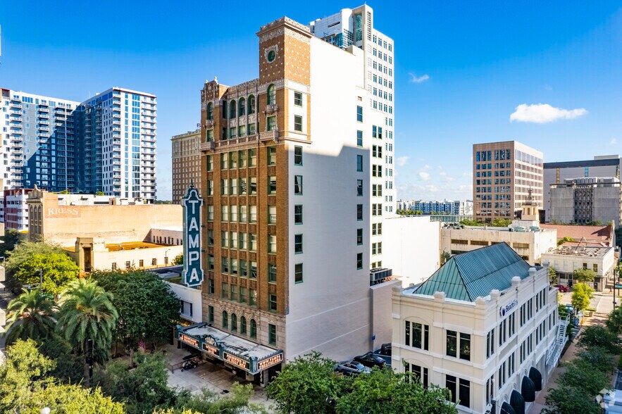 More Photos Of 707 N Franklin St, Tampa Office For Sale