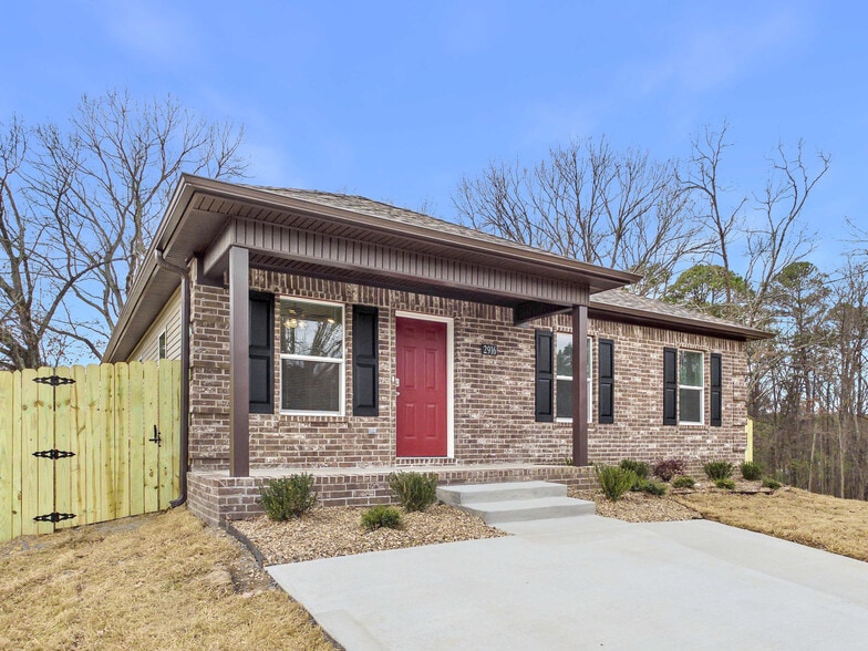More Photos Of , Little Rock Specialty For Sale