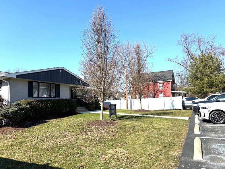 More Photos Of 3122 Carson Ave, Murrysville Office For Lease