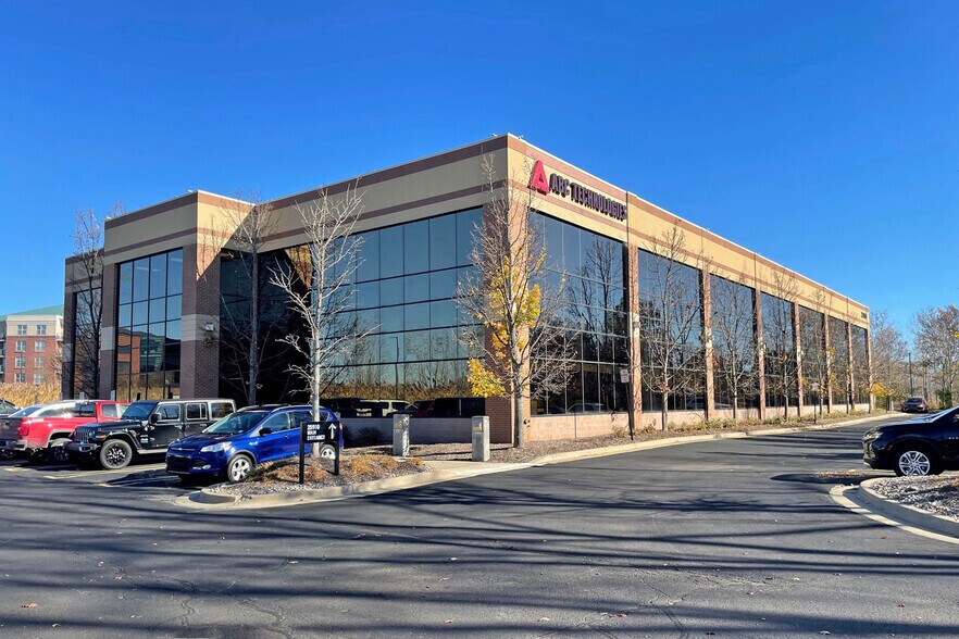 More Photos Of 25900 W 11 Mile Rd, Southfield Office For Sale