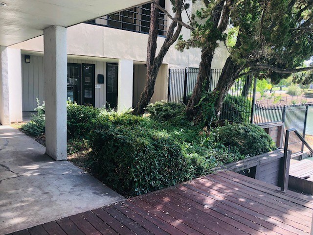 More Photos Of 2111 W March Ln, Stockton Office For Lease