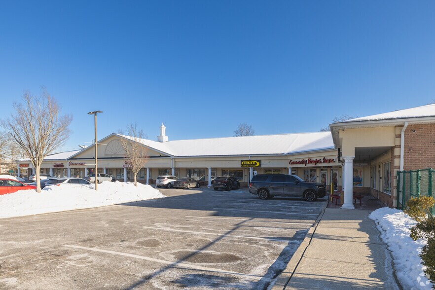 More Photos Of 621 US Highway 130, Hamilton General Retail For Sale