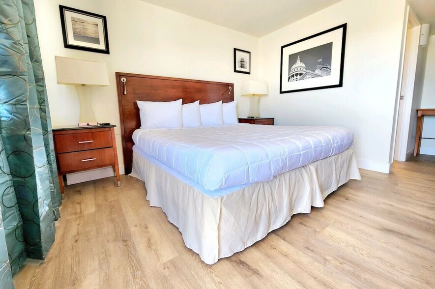 More Photos Of 921 N Bisbee Ave, Willcox Hospitality For Sale