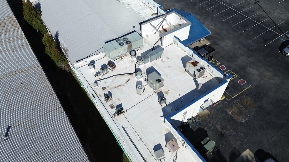 More Photos Of 2418 Canton Rd, Marietta Restaurant For Sale